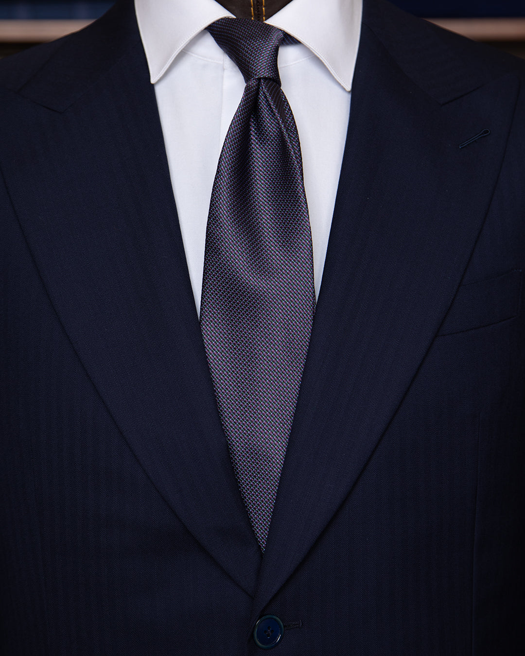 Cravatta Prugna con Micro-Jacquard Blu