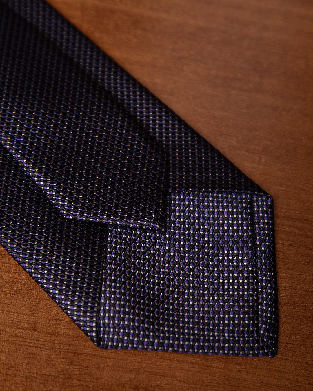 Cravatta Micro-Jacquard Viola Imperiale