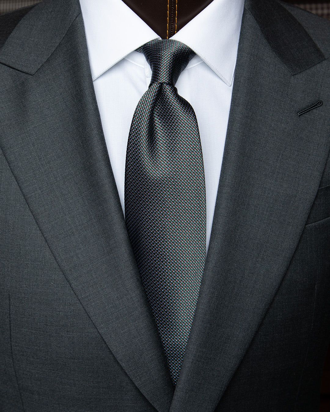 Cravatta Micro-Jacquard Eucalipto e Marrone