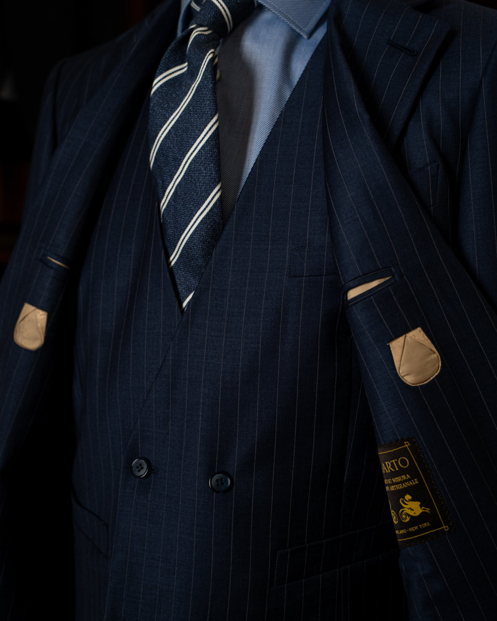 Abito Modernico Blu Notte Gessato con Gilet