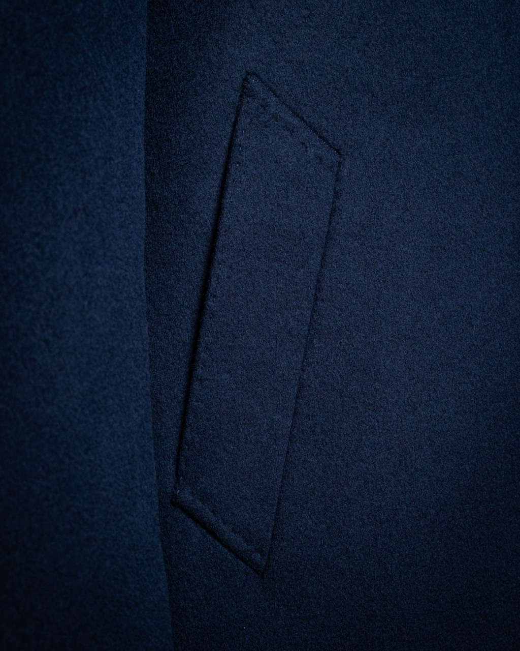 Cappotto Blu Tre Bottoni