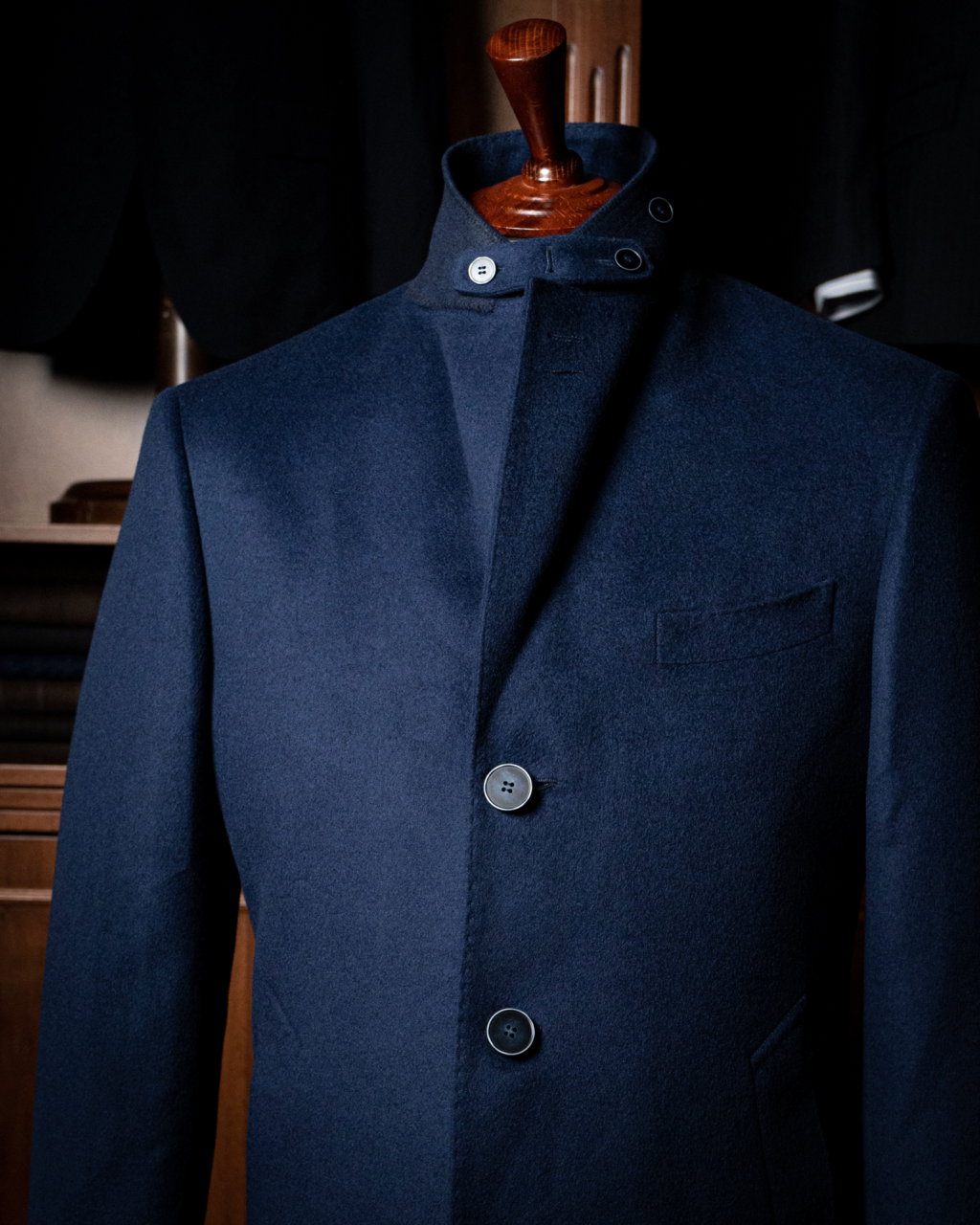 Cappotto Blu Tre Bottoni