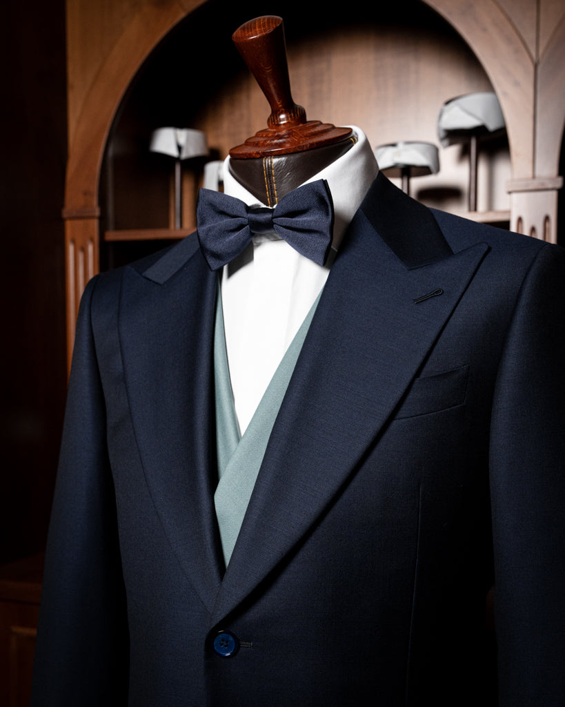 Abito Bernini Blu Dalsarto con Gilet Verde Salvia