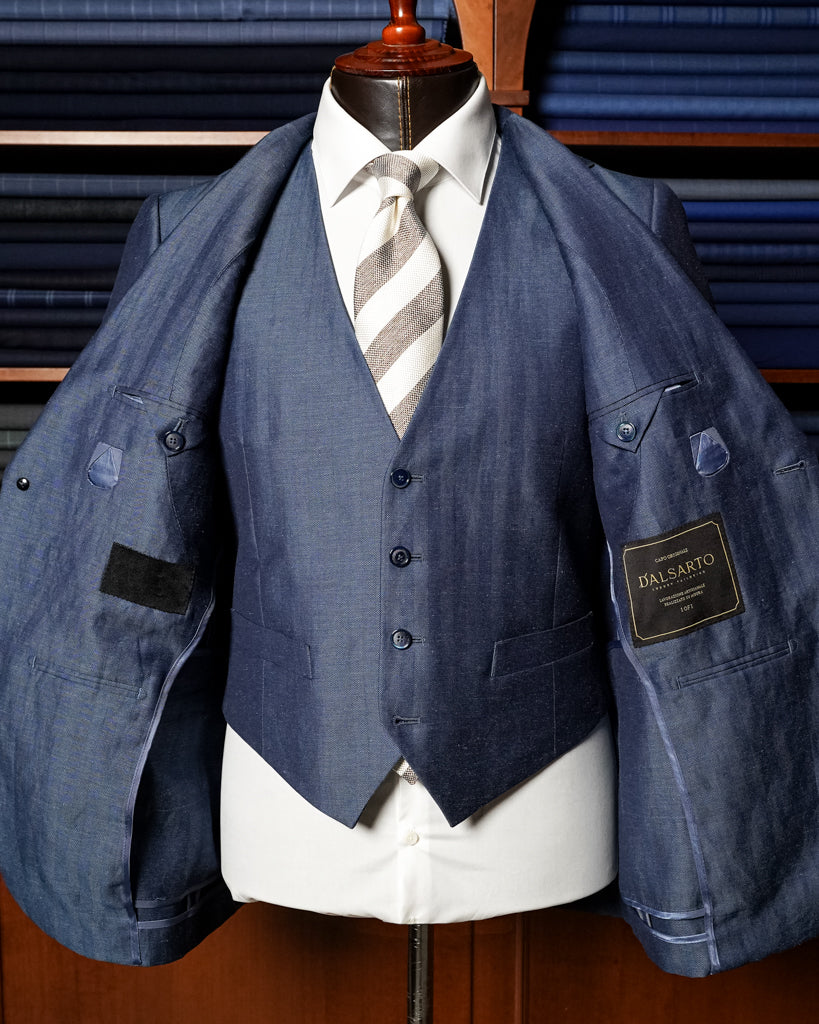 Giotto Herringbone Blue Linen suit with Vest