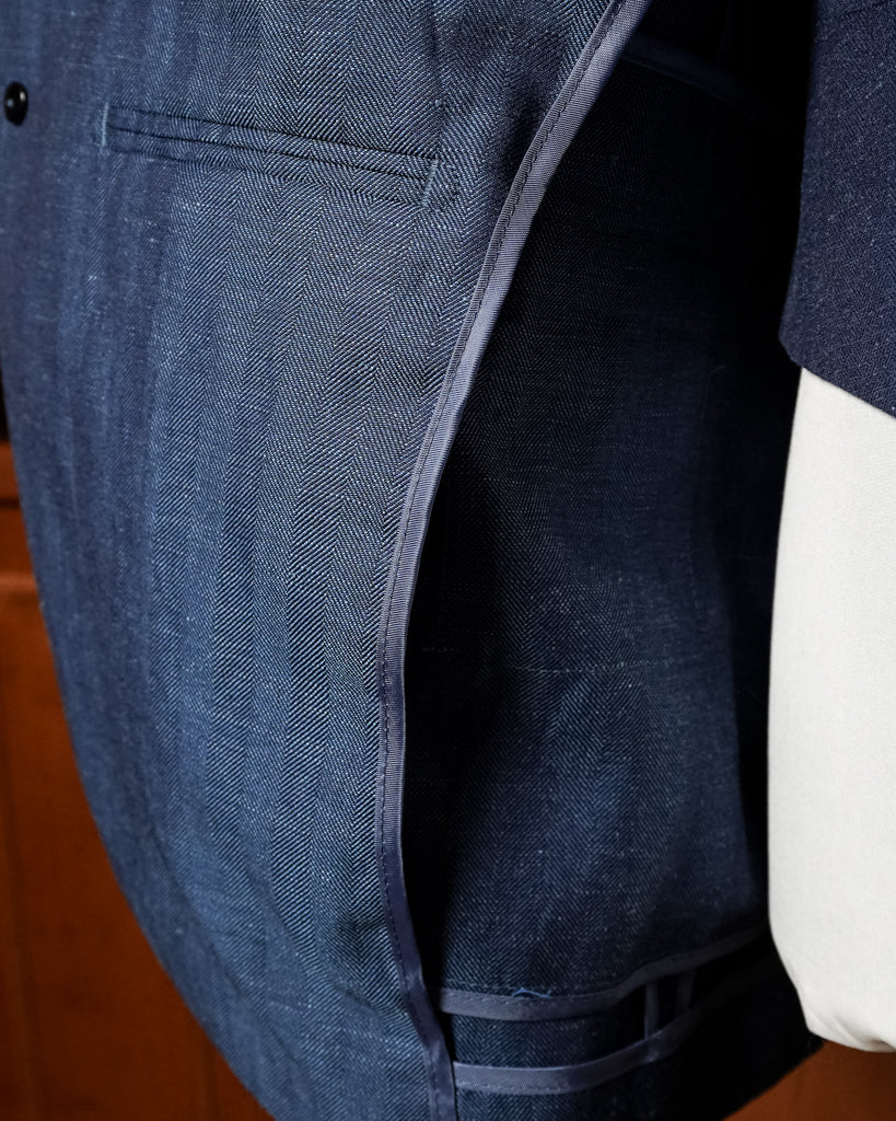 Giotto Herringbone Blue Linen suit with Vest