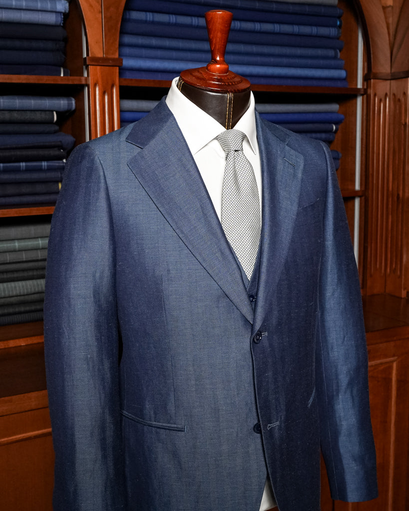 Giotto Herringbone Blue Linen suit with Vest