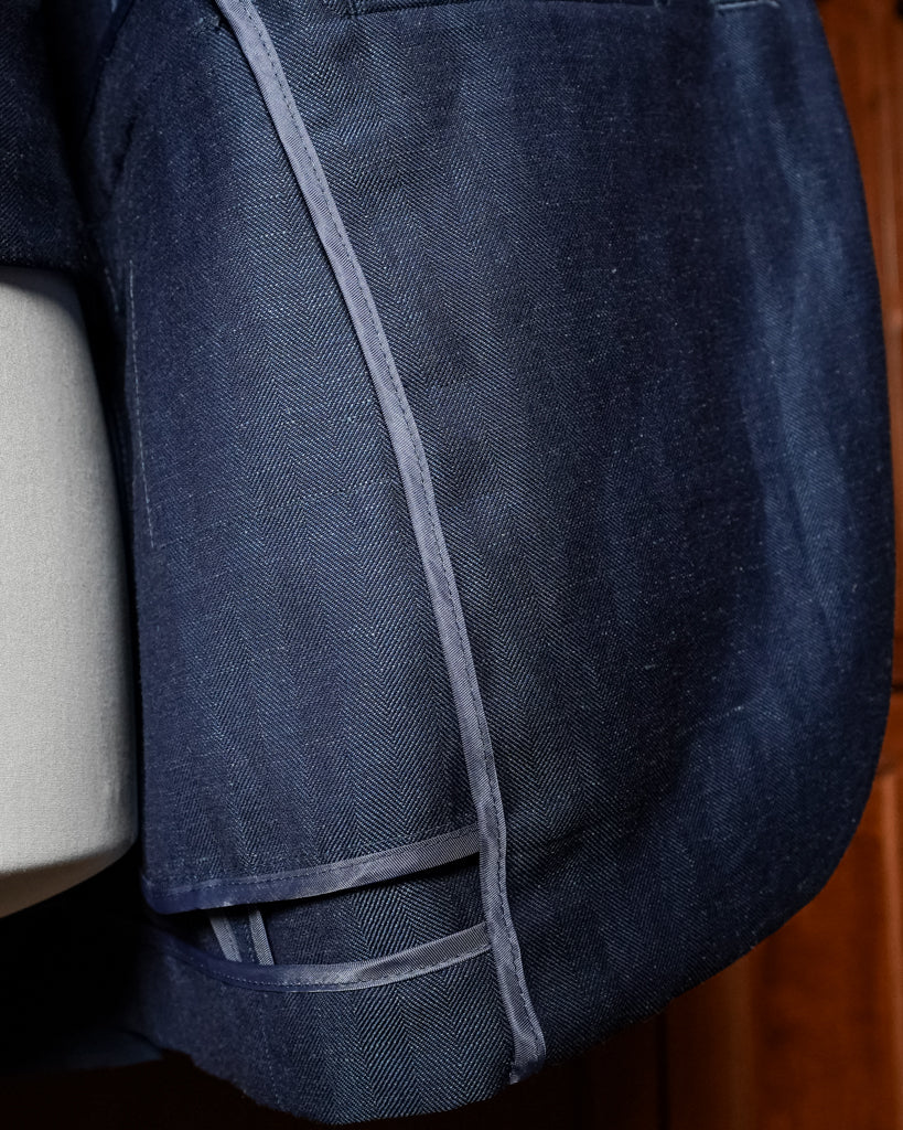 Giotto Herringbone Blue Linen suit with Vest