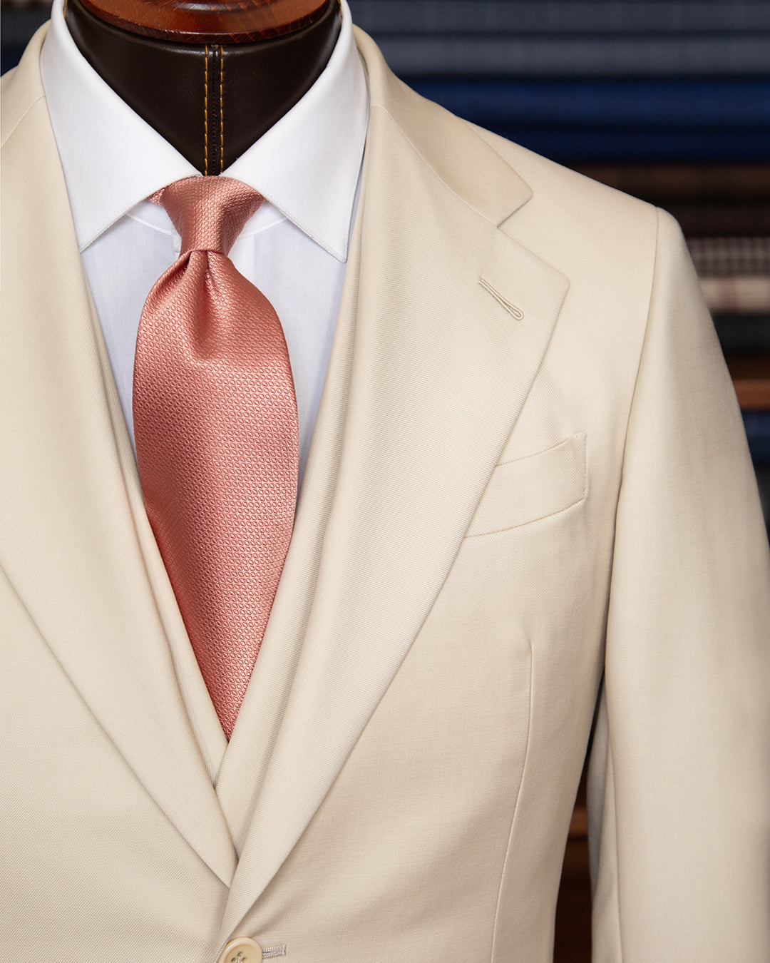 Abito Giotto Beige Biscotto con Gilet e Fodera Fantasia