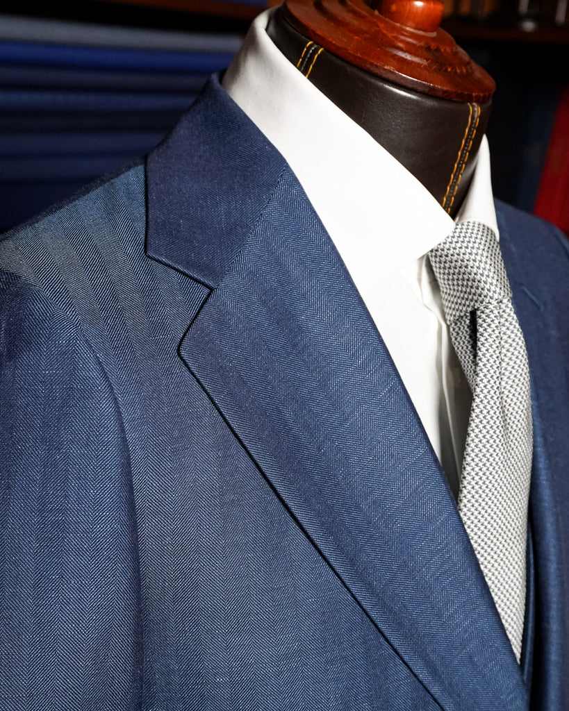 Giotto Herringbone Blue Linen suit with Vest