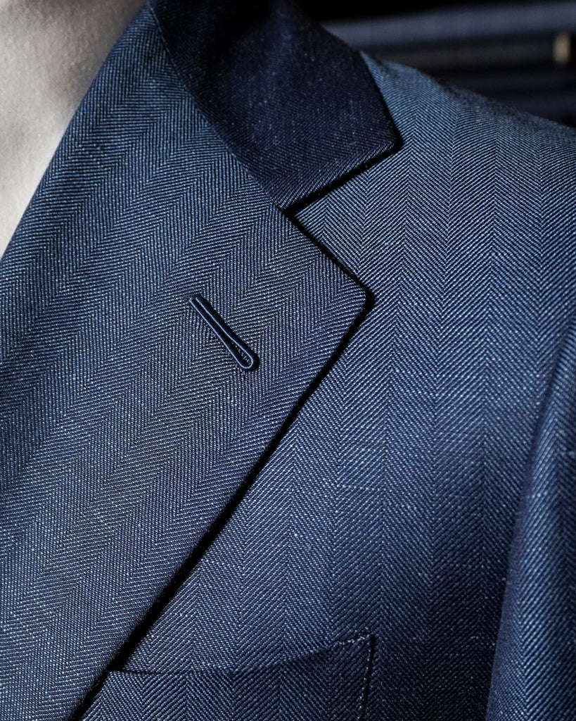 Giotto Herringbone Blue Linen suit with Vest