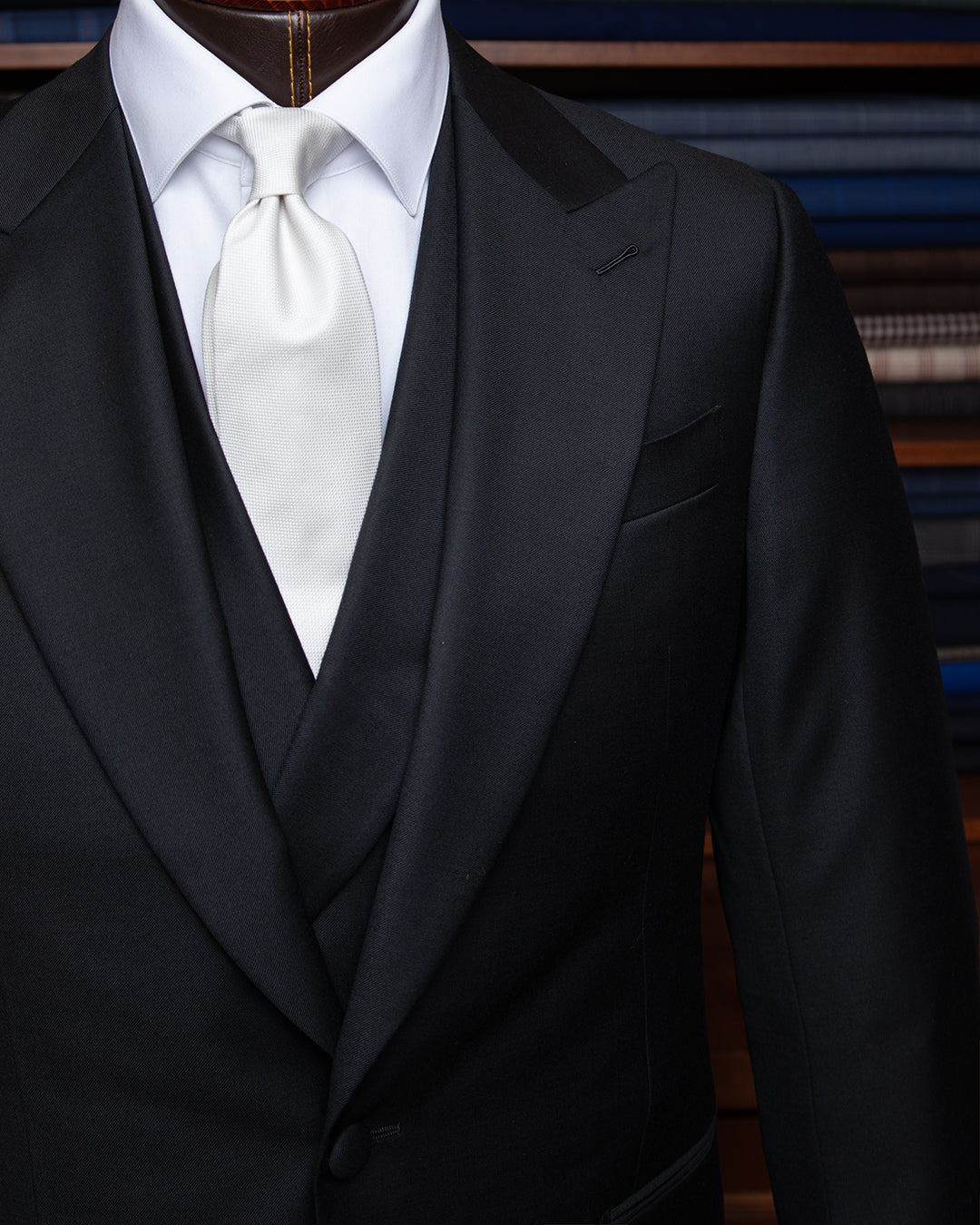 Abito Modernico Nero Unito con Gilet