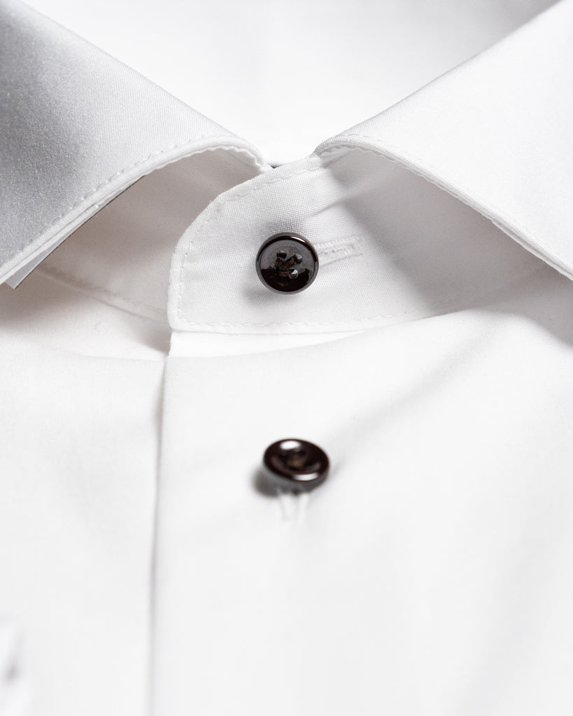 Camicia Bianca Con Bottoni Neri