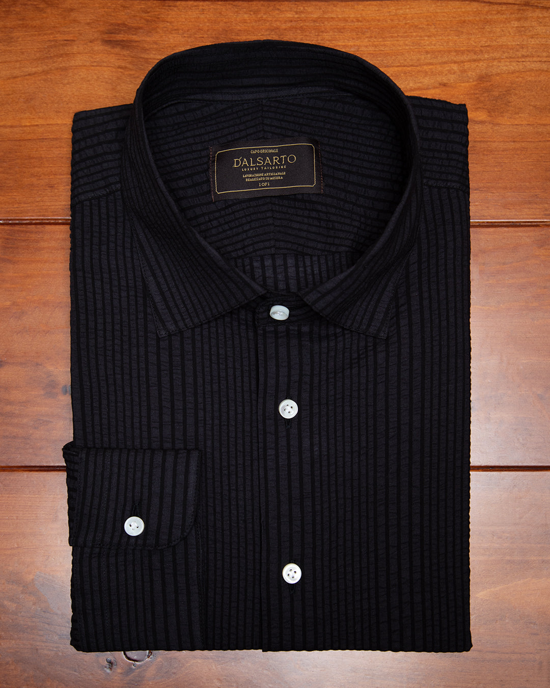 Camicia Nera a Righe