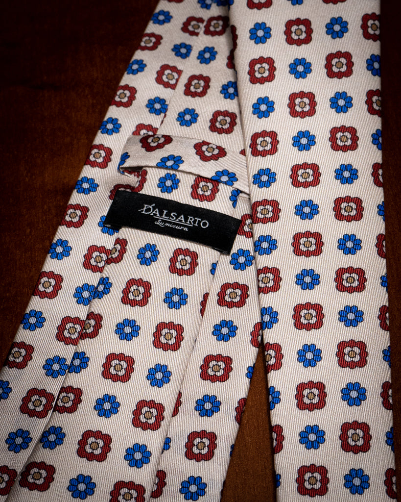 Cravatta Bianca con Fiori Azzurri e Rossi