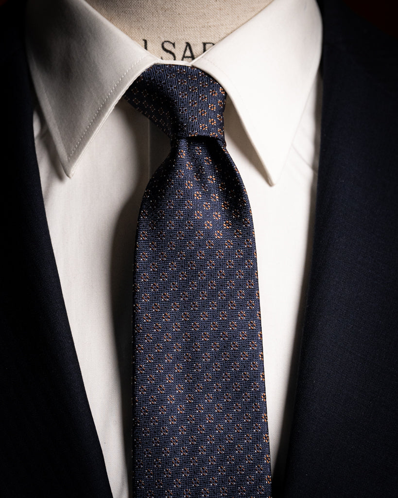 Cravatta Jacquard Blu Notte con Microfantasia Cacao