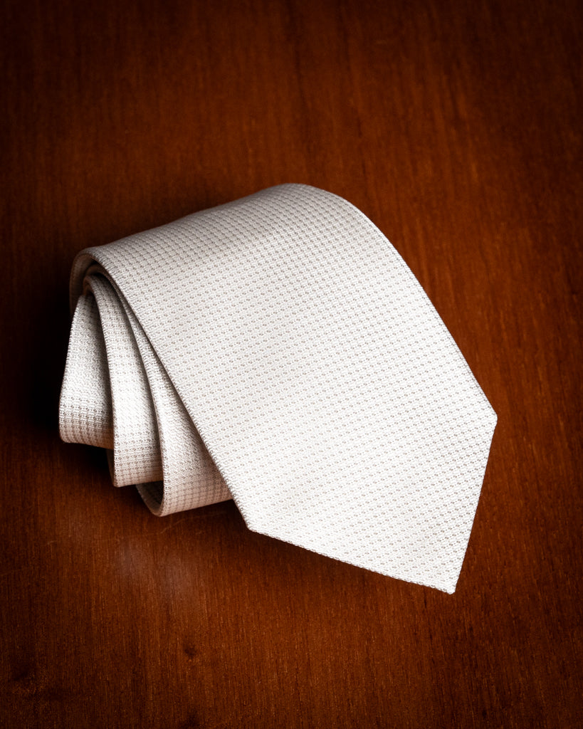 #color_Grigio Perla con Microtrama Operata