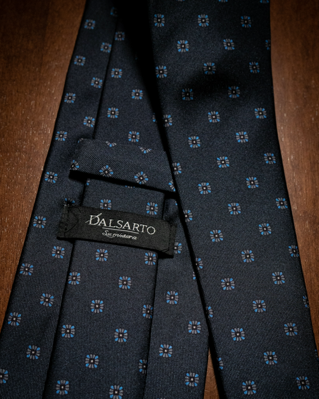 Dark Blue Agostino Tie with Flowers