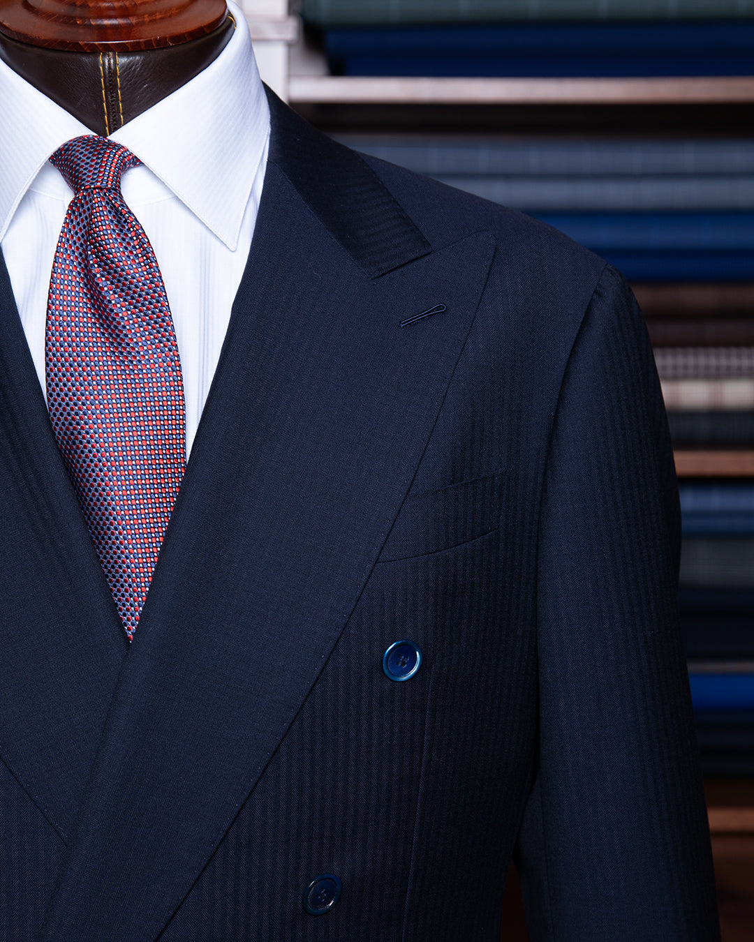 Abito Doppiopetto Perugino Spinato Blu