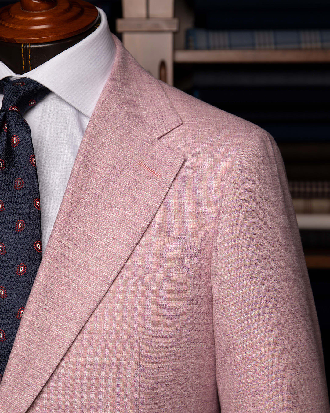 Giotto Pink Suit