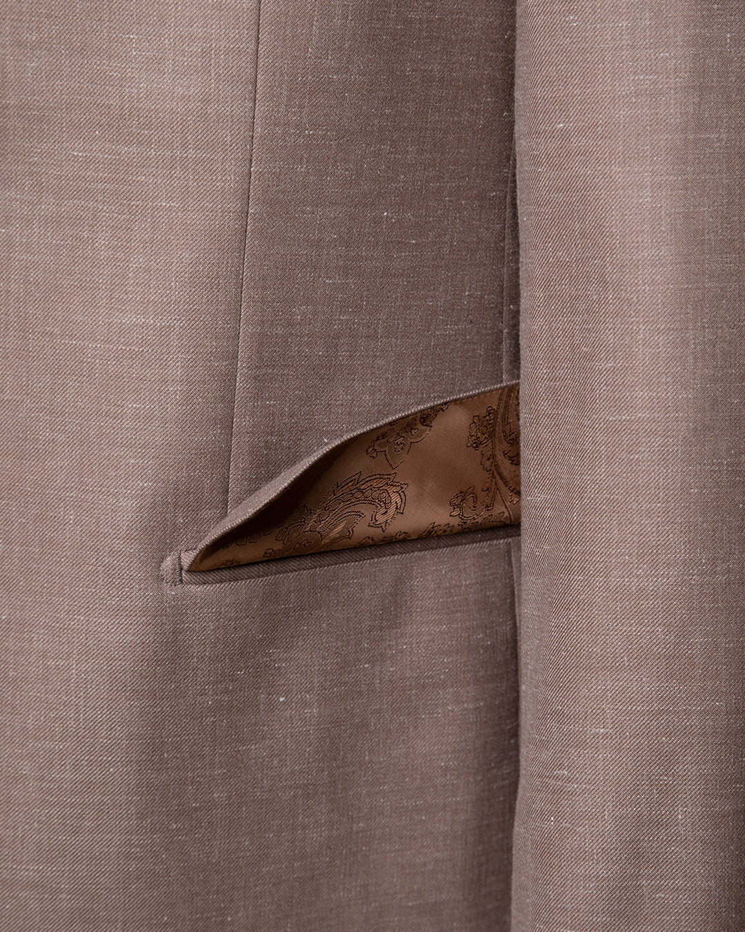 Giotto Sand Suit