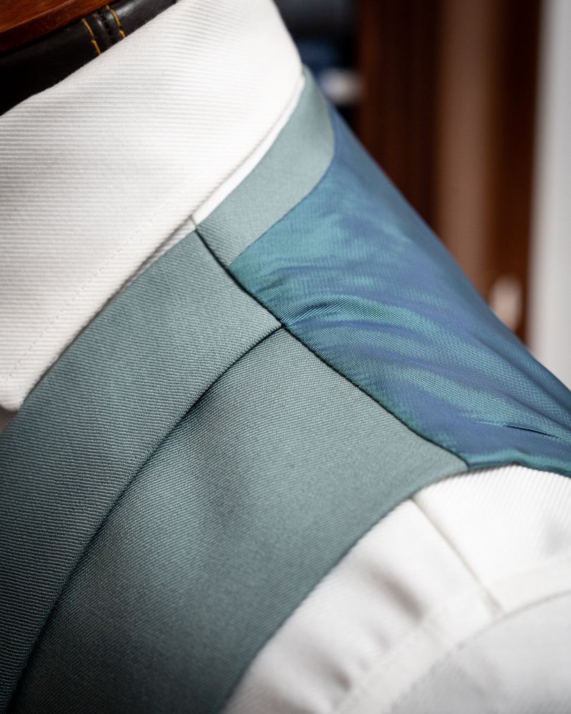 Green Double-Breasted Shawl Vest Four Buttons