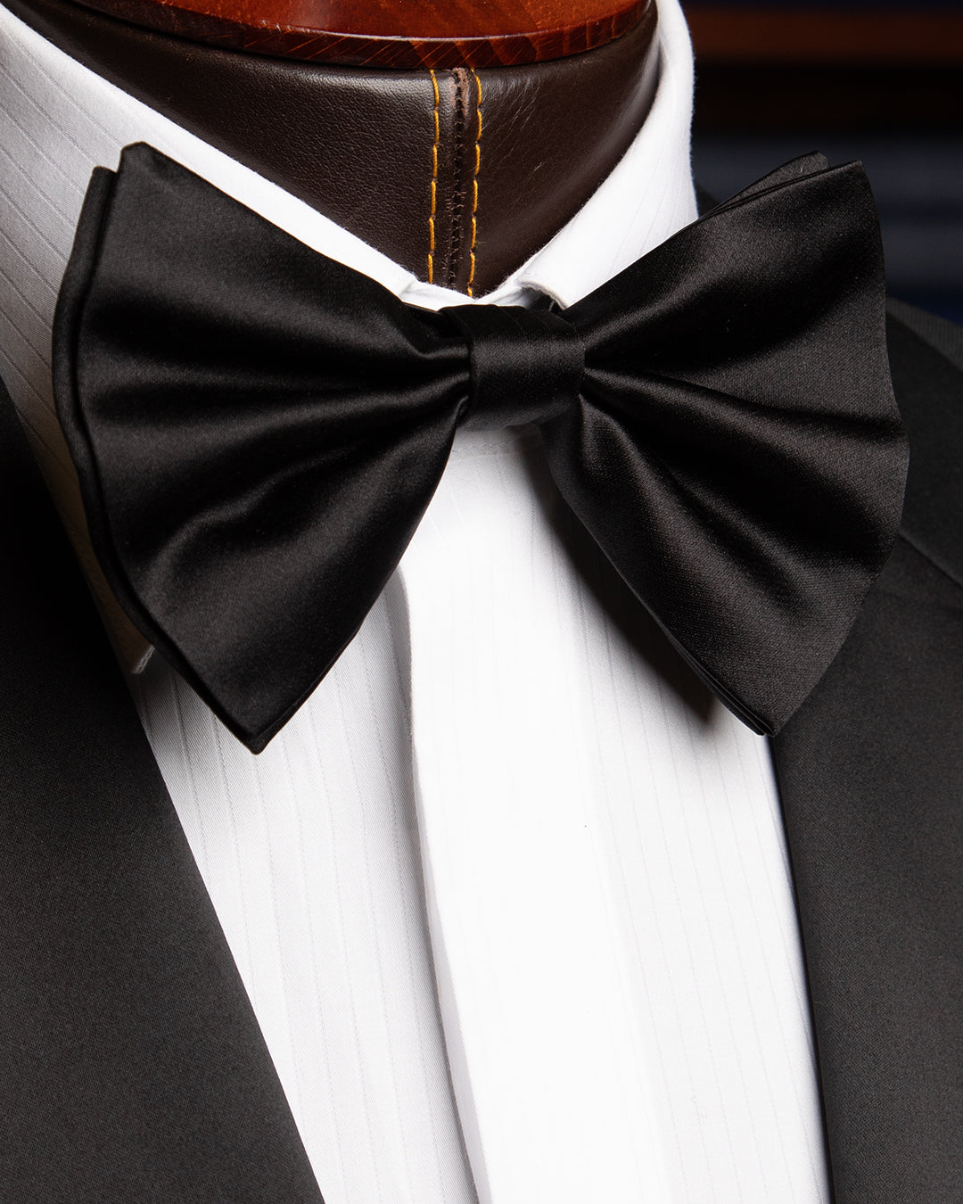 Papillon nero 100 % seta - Fatto a mano - Valby Handmade