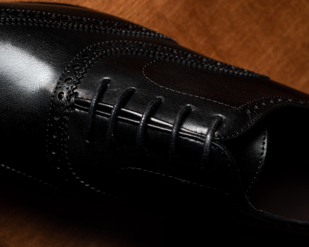Scarpa Nera Full Brogue