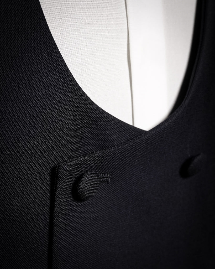 Smoking Nudo Michelangelo Nero