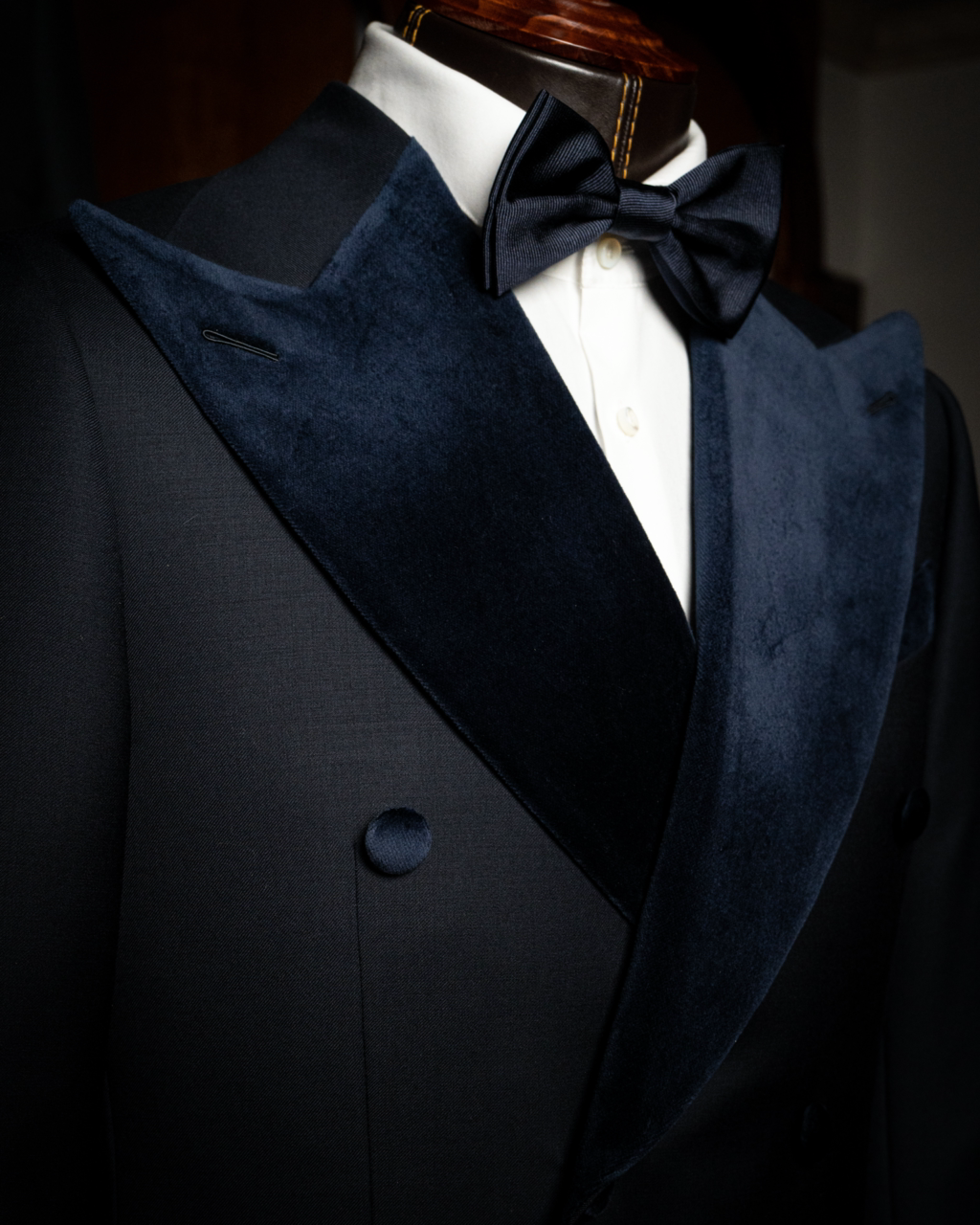 Blue Grinta Tuxedo with Velvet