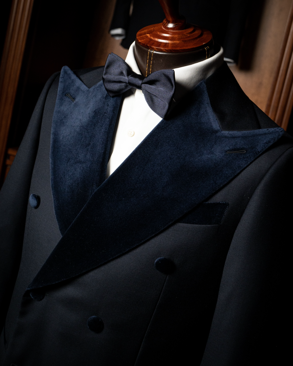 Blue Grinta Tuxedo with Velvet