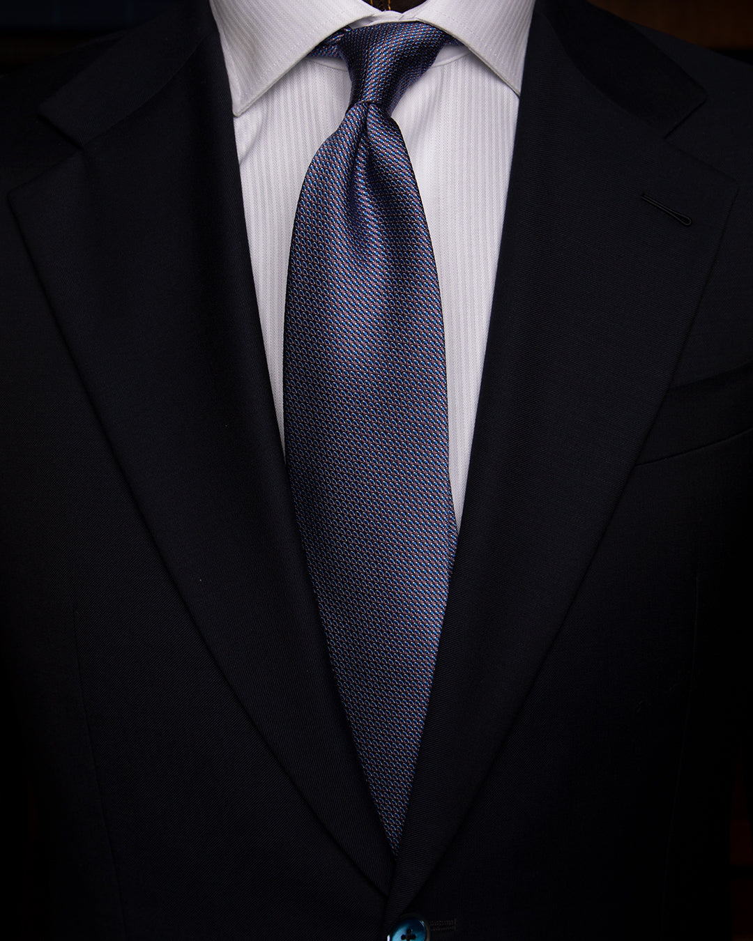 Cravatta Jacquard con Microfantasia Indaco e Malva