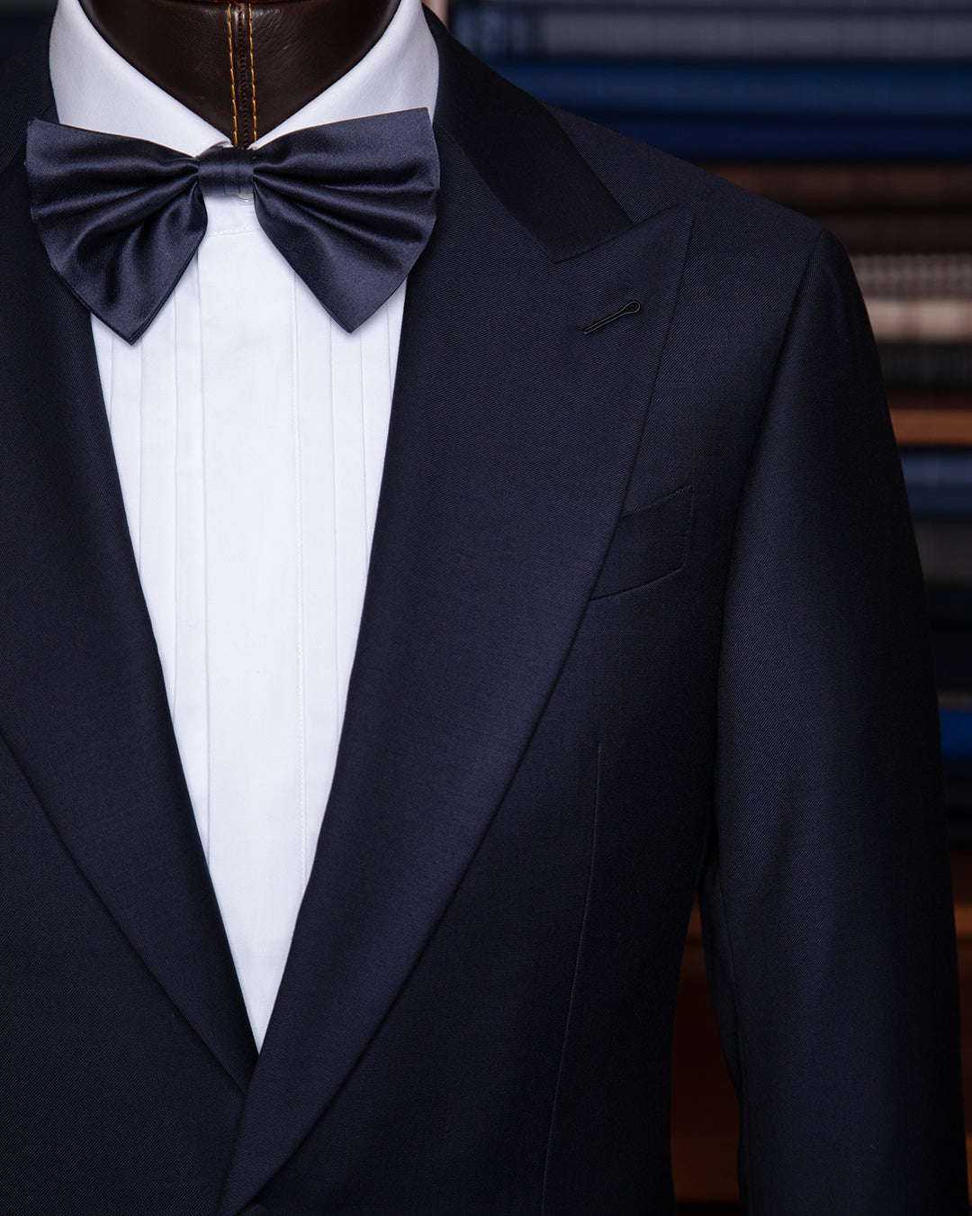 Smoking Pronto da Indossare a Roma: Eleganza per Eventi