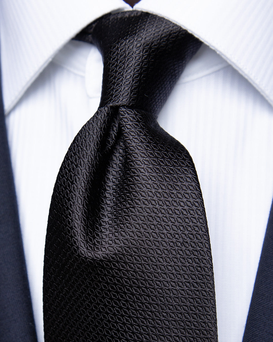 Cravatta Nera con Micro-Jacquard