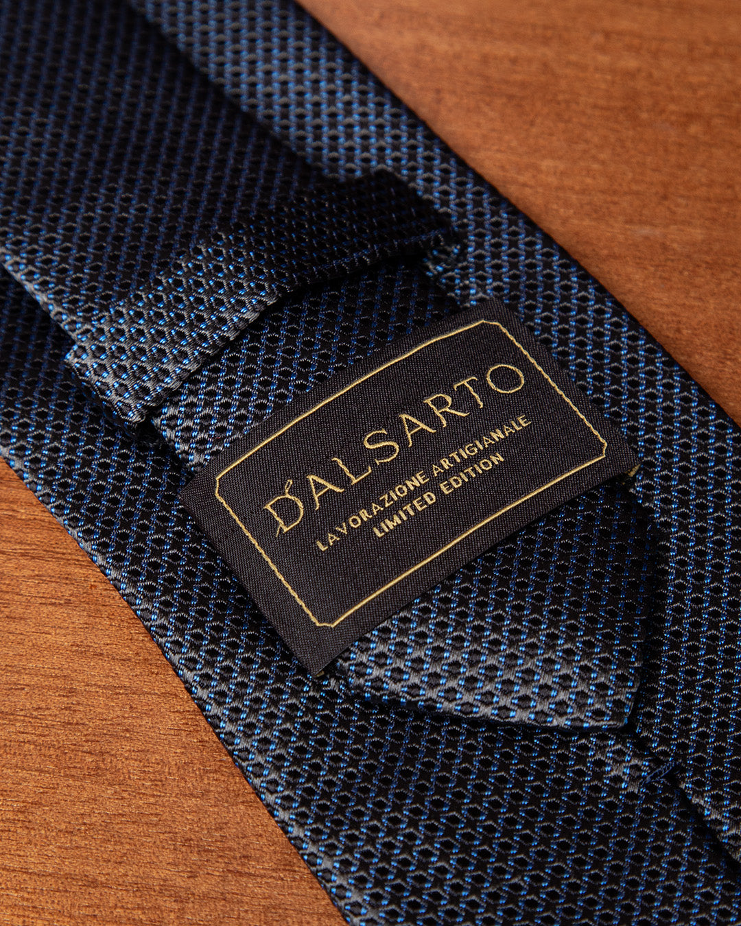 Cravatta Blu Navy con Micro-Jacquard Celeste