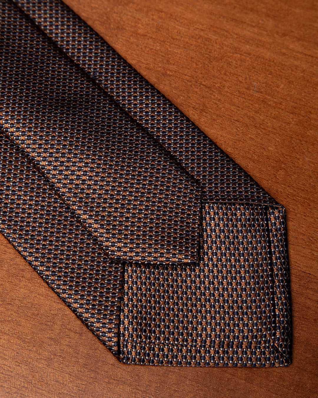 Cravatta Testa di Moro con Micro-Jacquard Blu