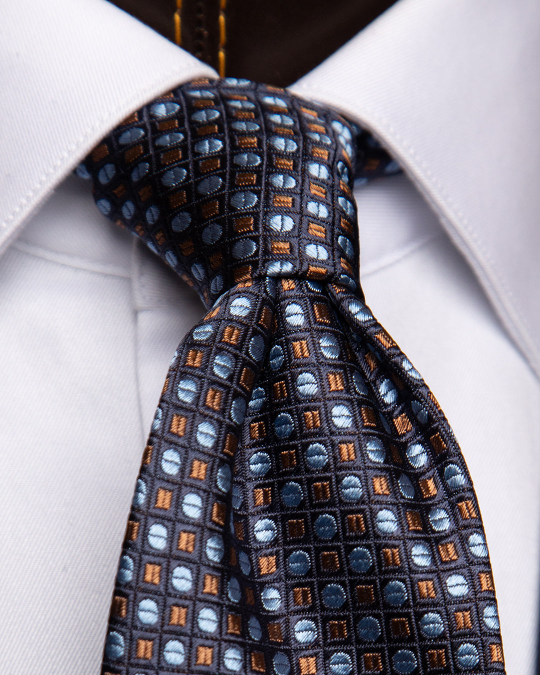 Cravatta Quadri e Cerchi Arancio e Azzurro