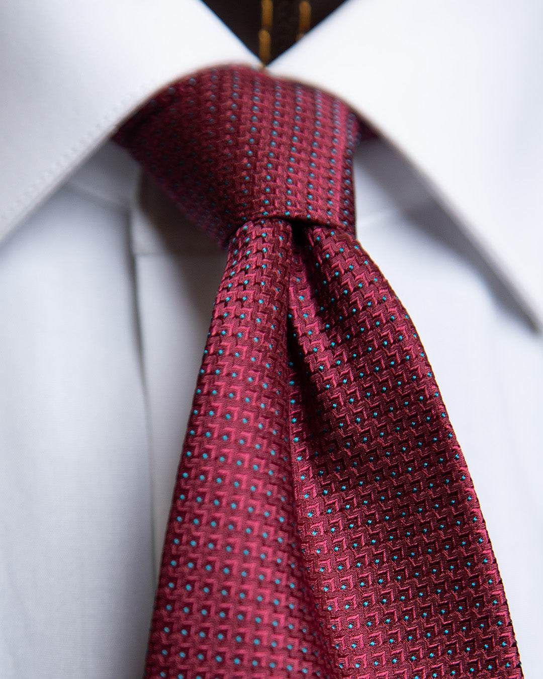 Bordeaux Tie with Fantasy Pattern