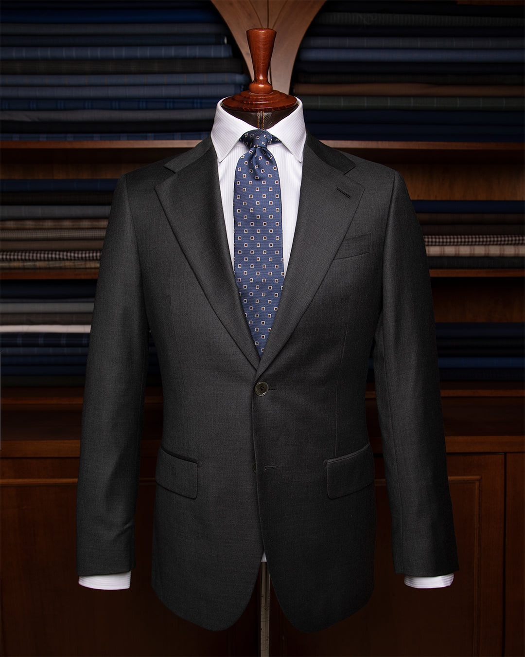 Medium Grey Giotto Jacket with Classic Lapels