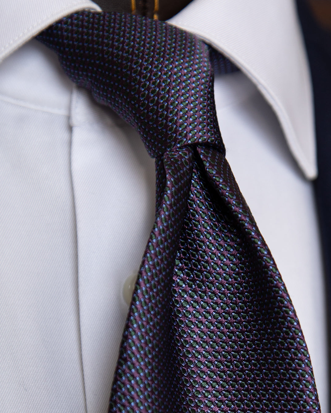 Cravatta Prugna con Micro-Jacquard Blu