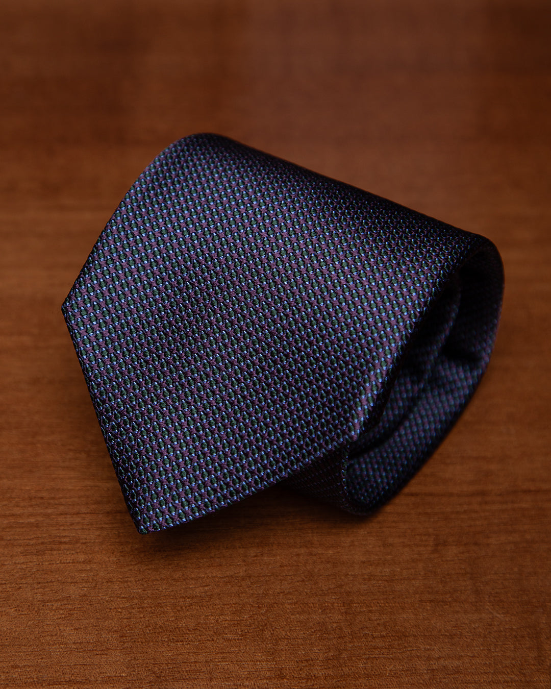 Cravatta Prugna con Micro-Jacquard Blu