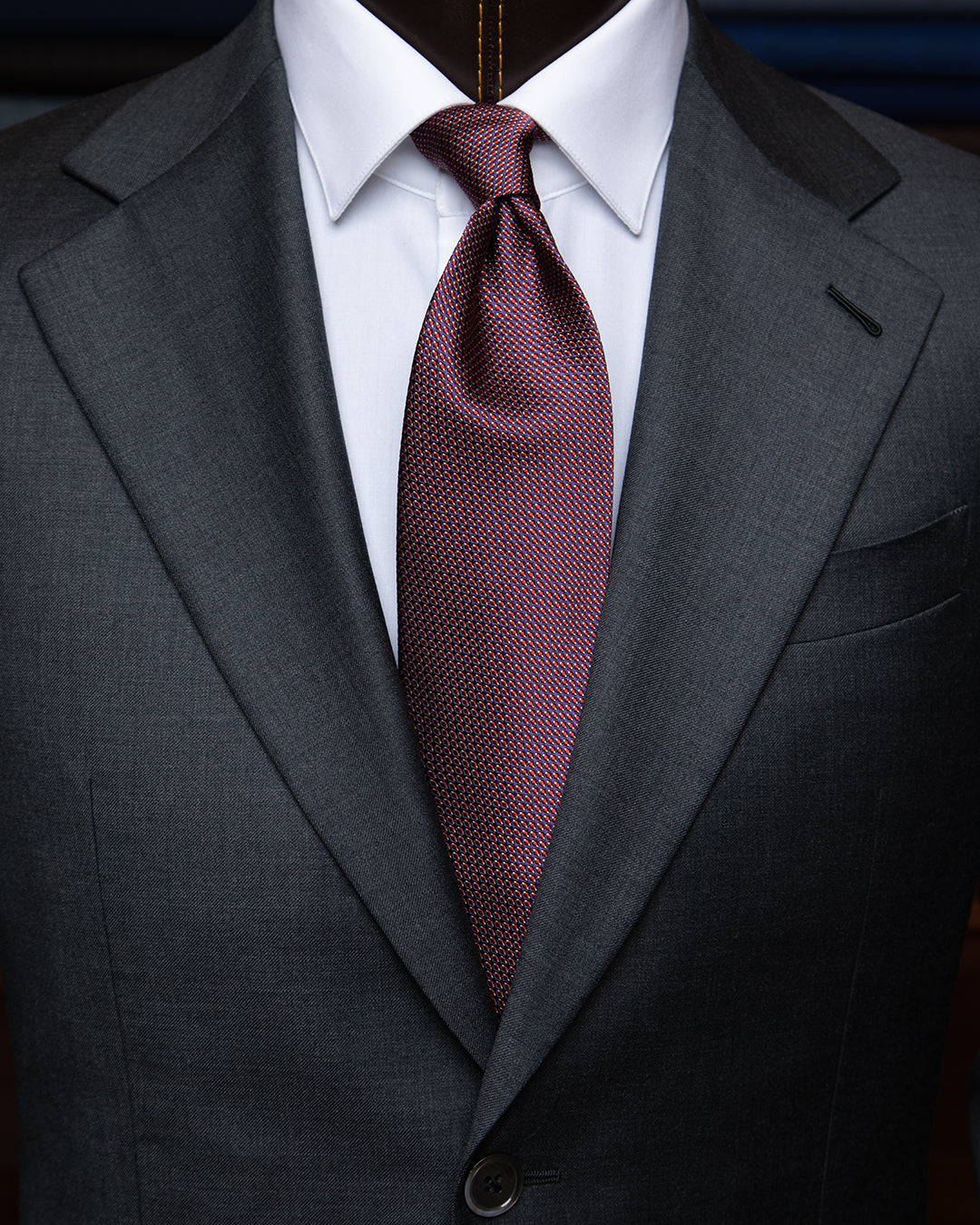 Cravatta Prugna con Micro-Jacquard Rosso