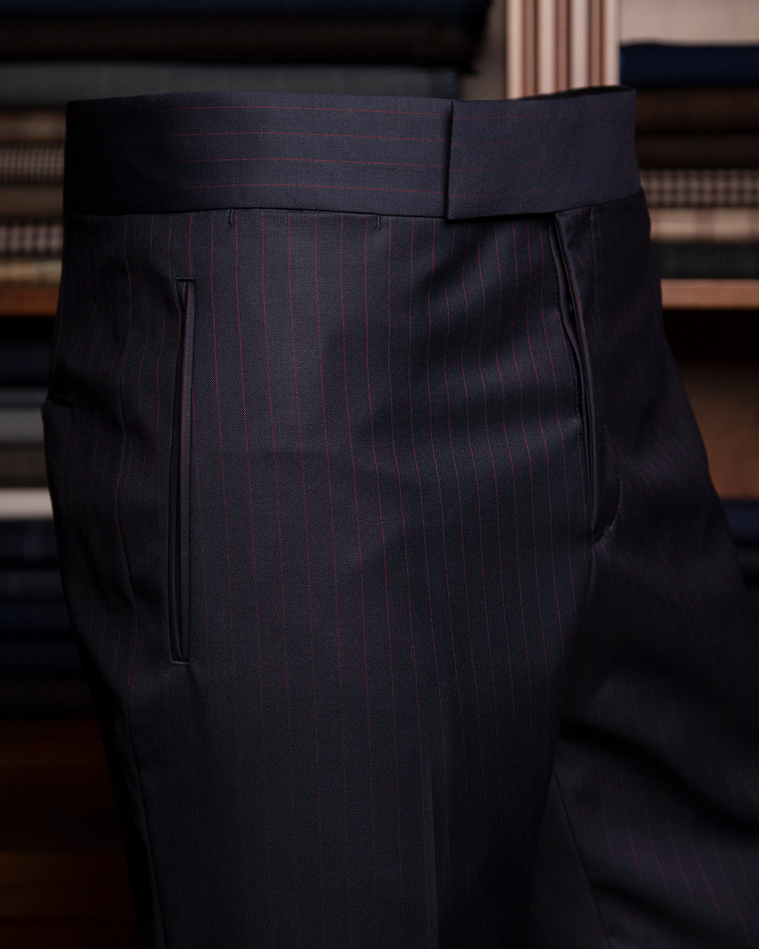 Pantalone Blu Notte con Gessato Rosso
