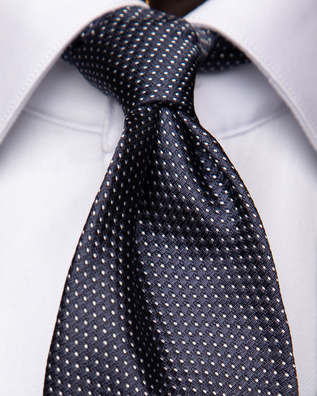 Cravatta Blu Notte con Micropuntini Bianchi