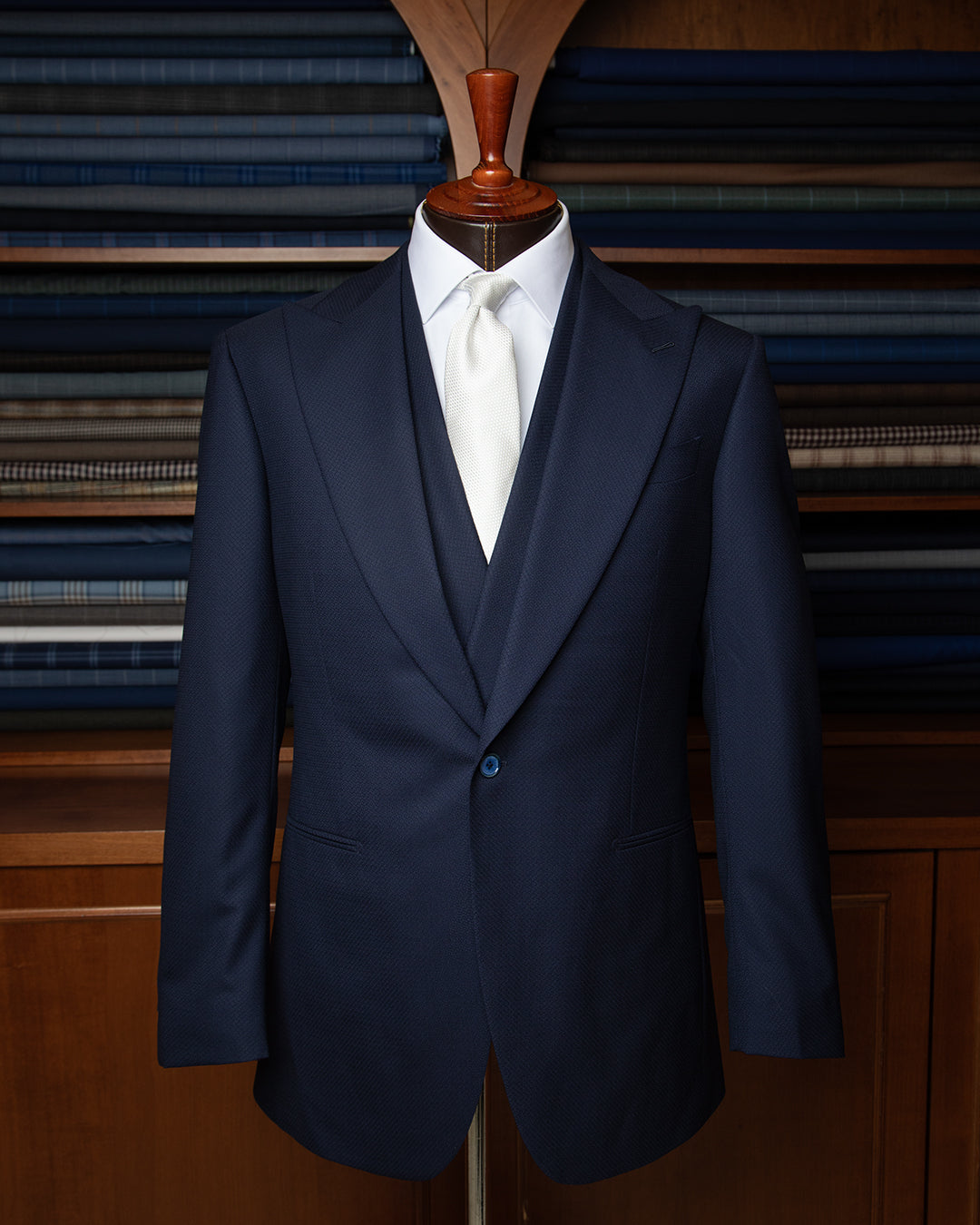 Abito Modernico Blu Micro Trama in Jacquard con Gilet
