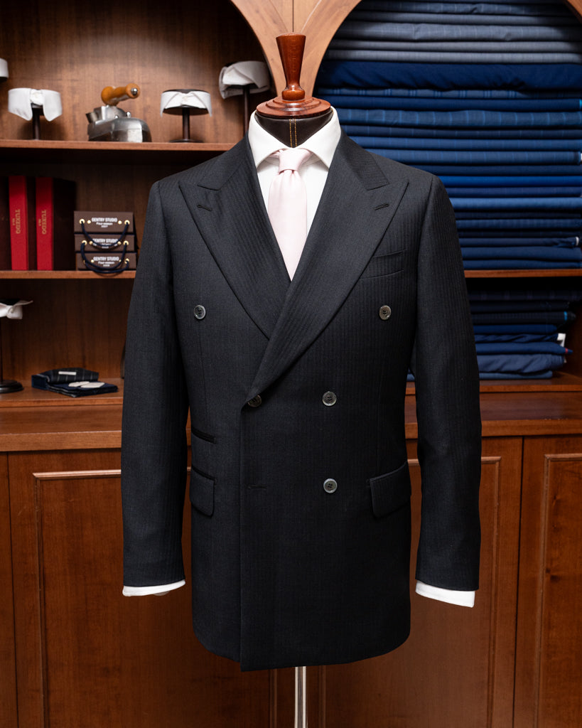 Grinta Dark Gray Herringbone Suit
