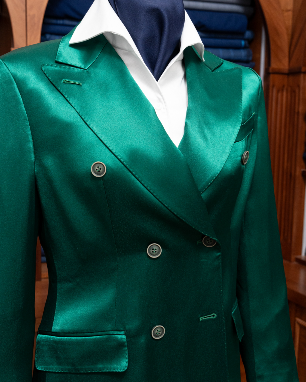 Grinta Suit in Green Satin