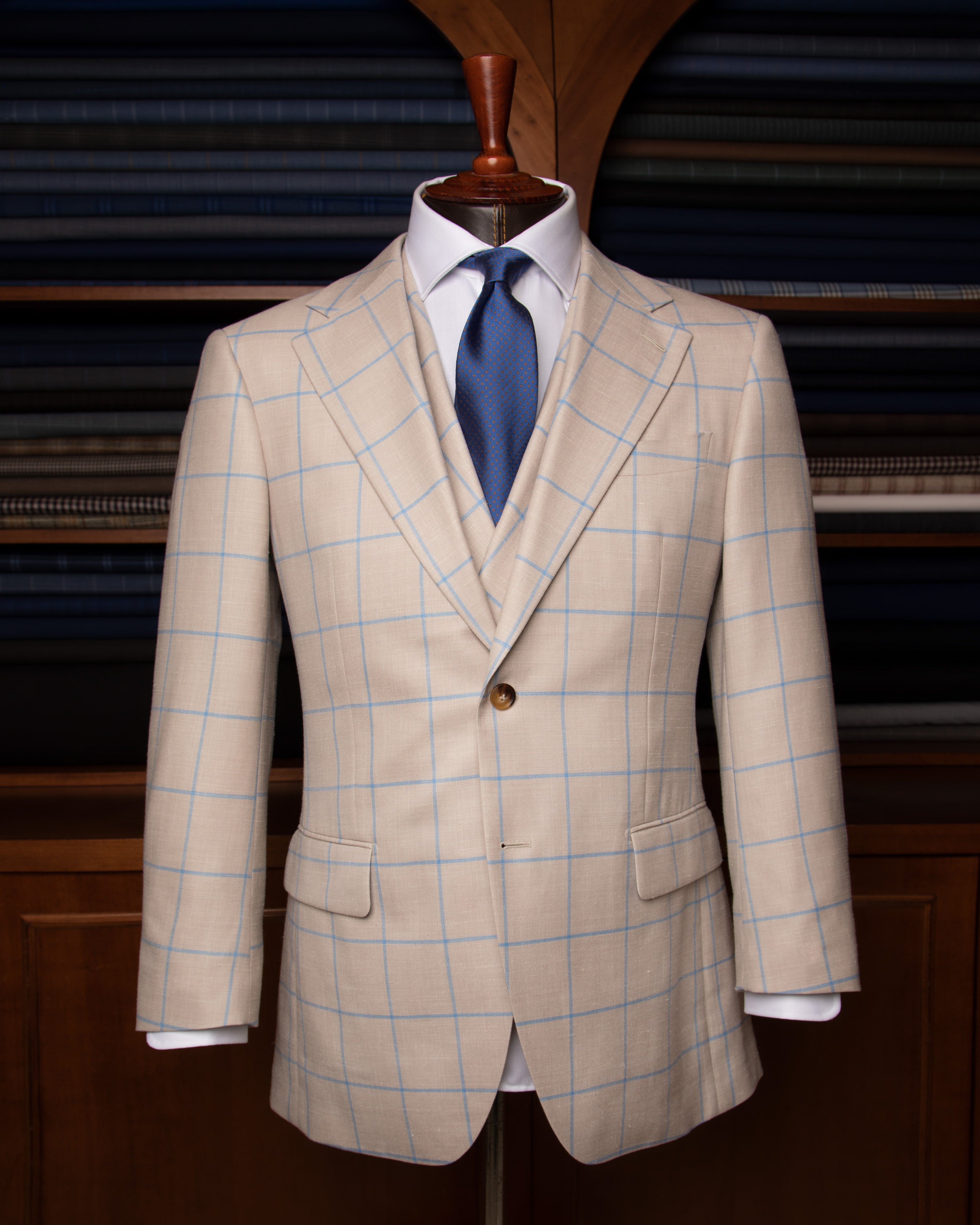 Beige Giotto Suit with Checked Vest