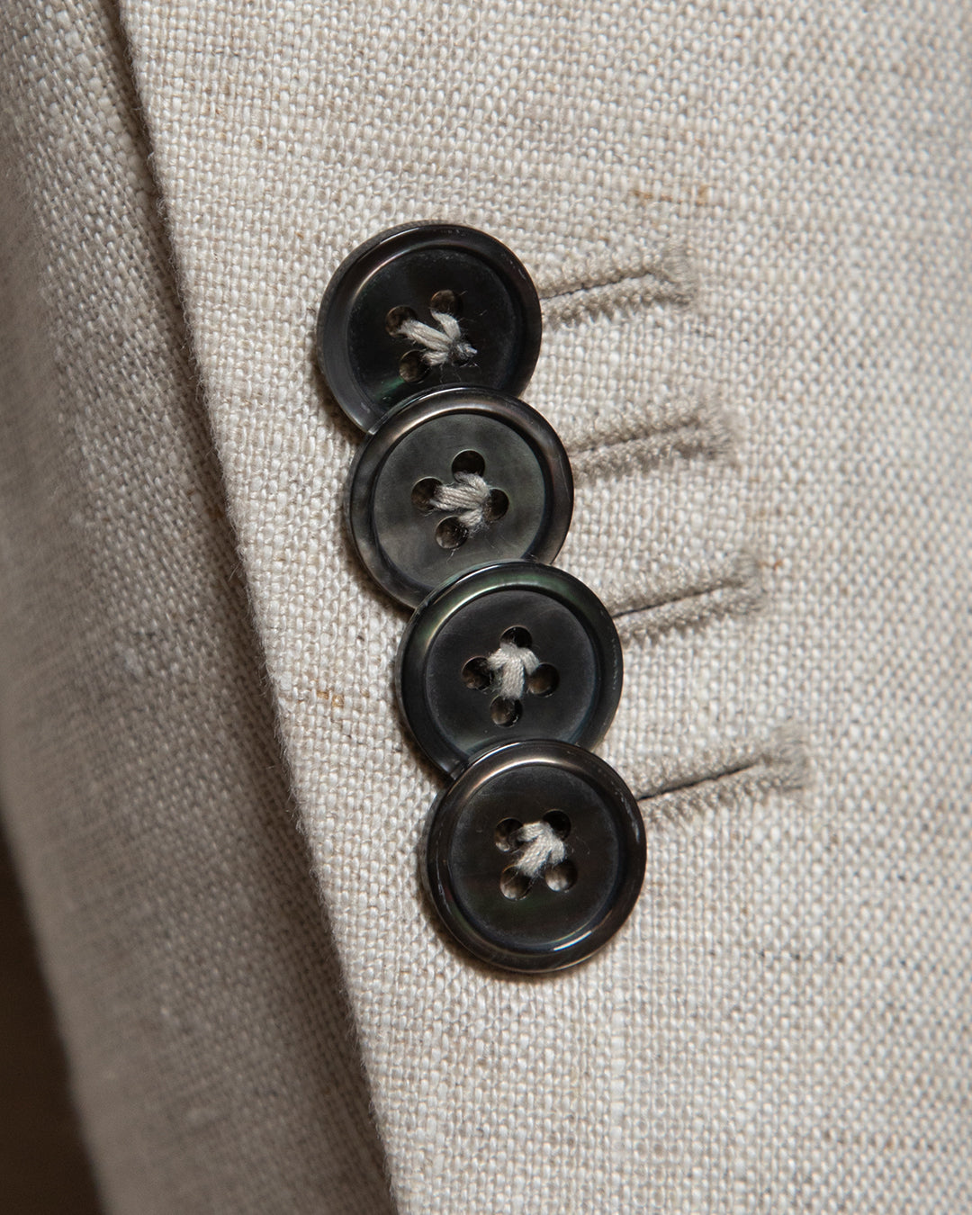 Abito Modernico Lino Avorio con Gilet