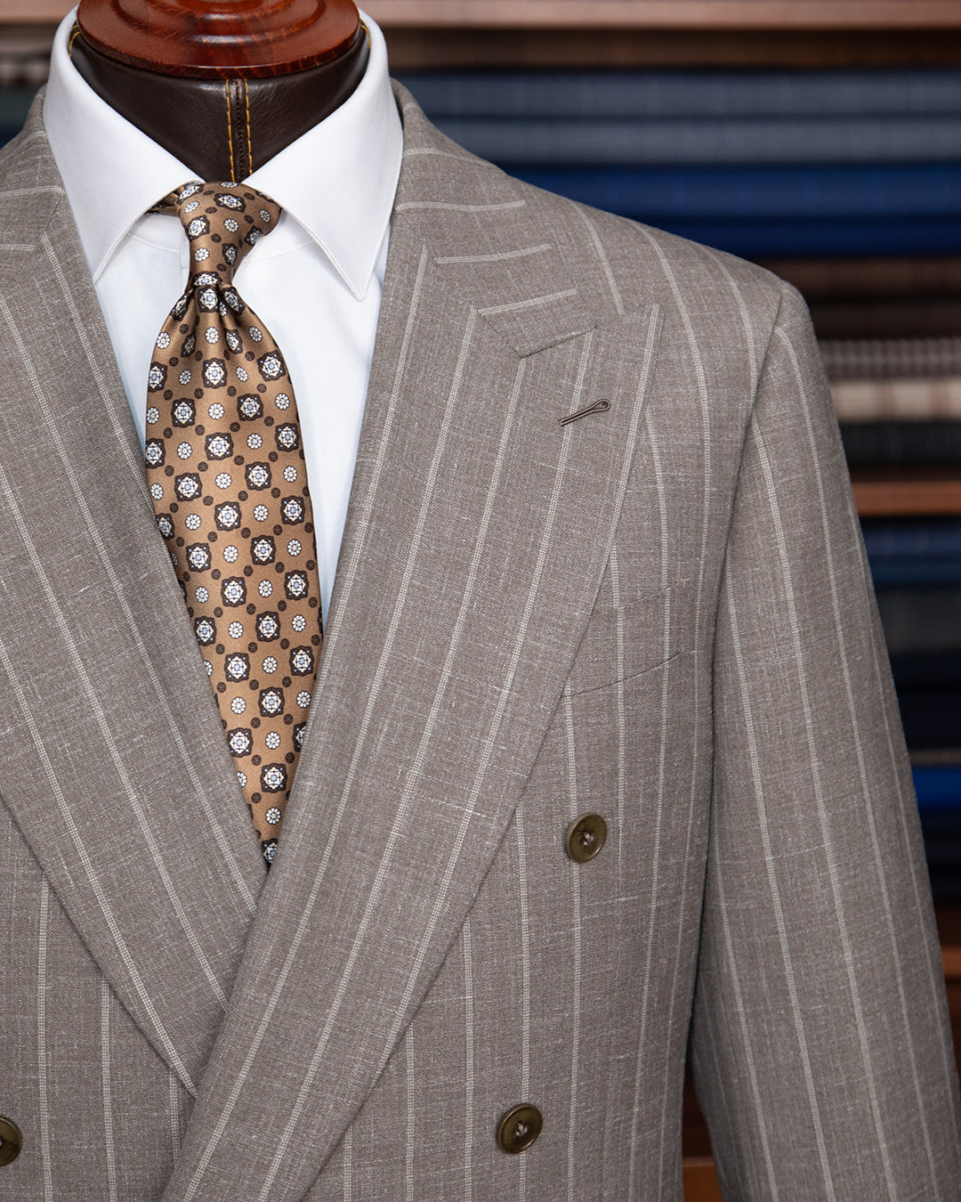 Abito Perugino Grigio Gessato Lana Lino Seta