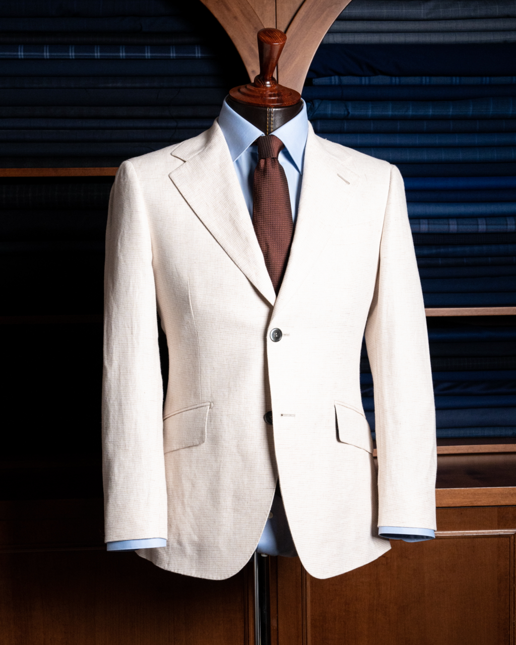 Giotto Cream Suit